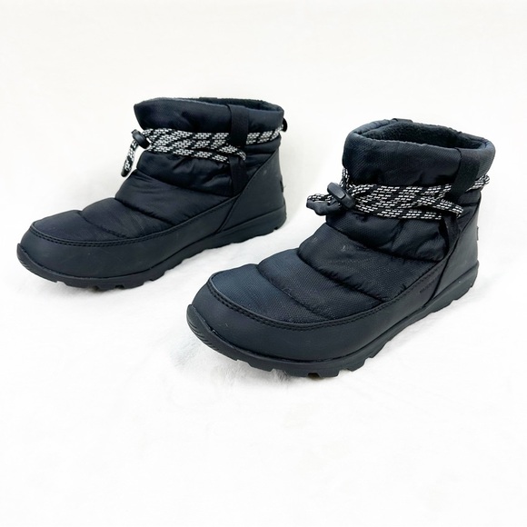 Sorel Whitney short snow boot - Picture 1 of 9